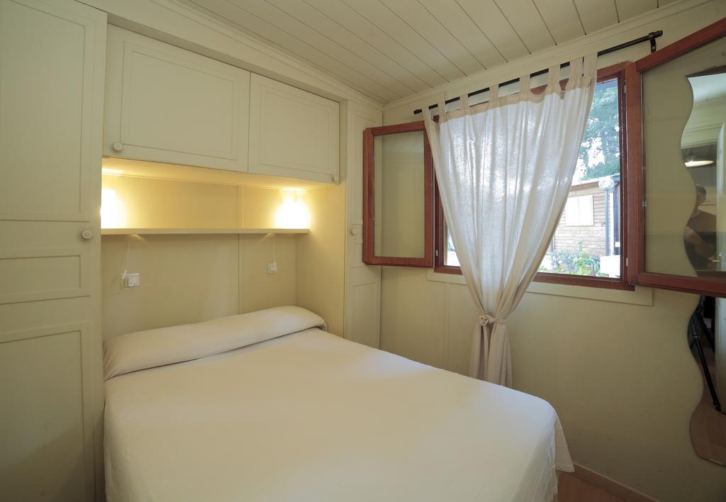 Il Frantoio Camping San Bartolomeo Al Mare Chambre photo